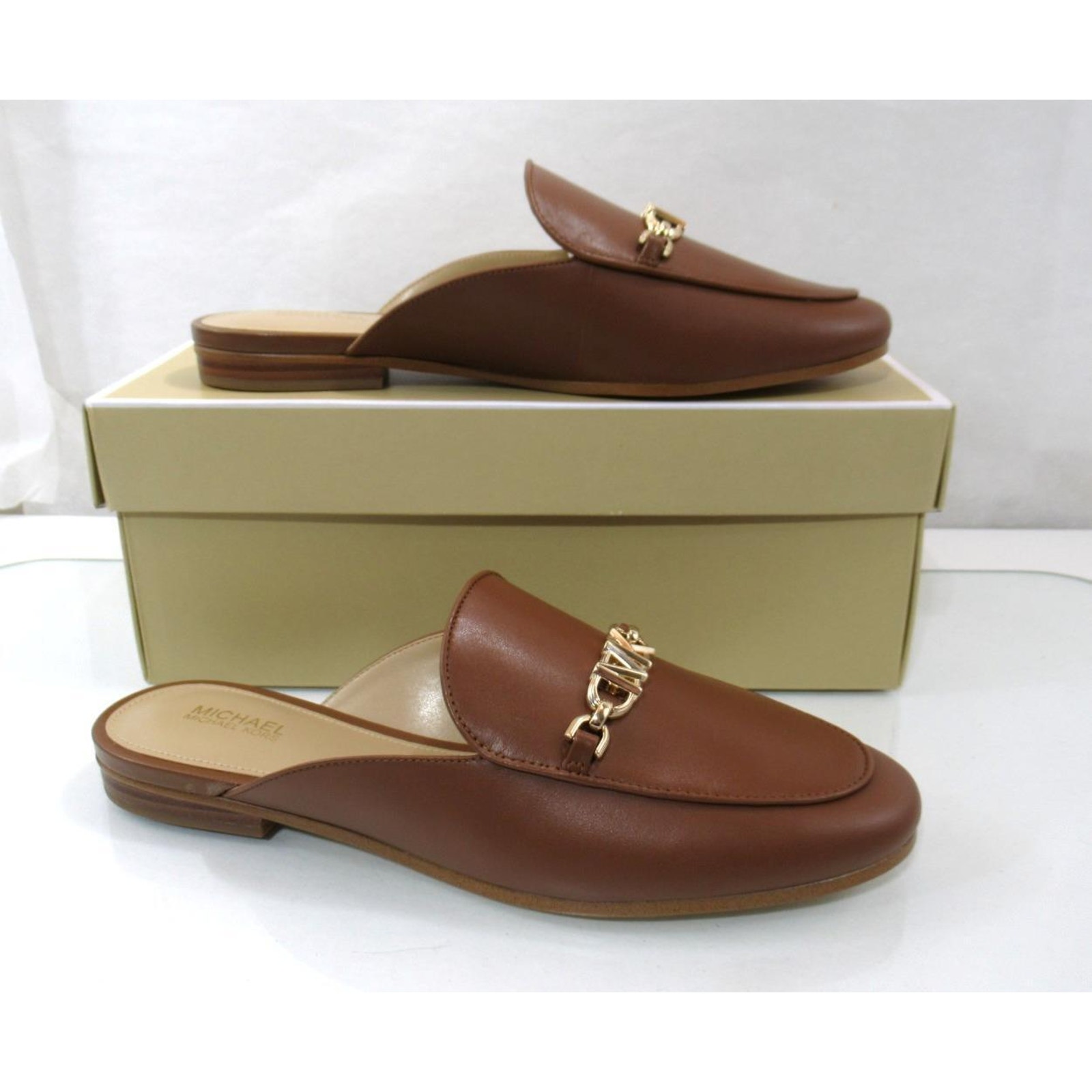 Michael Kors Size 7 Tiffanie Flat Mule Slip On Empire Signature Logo Luggage